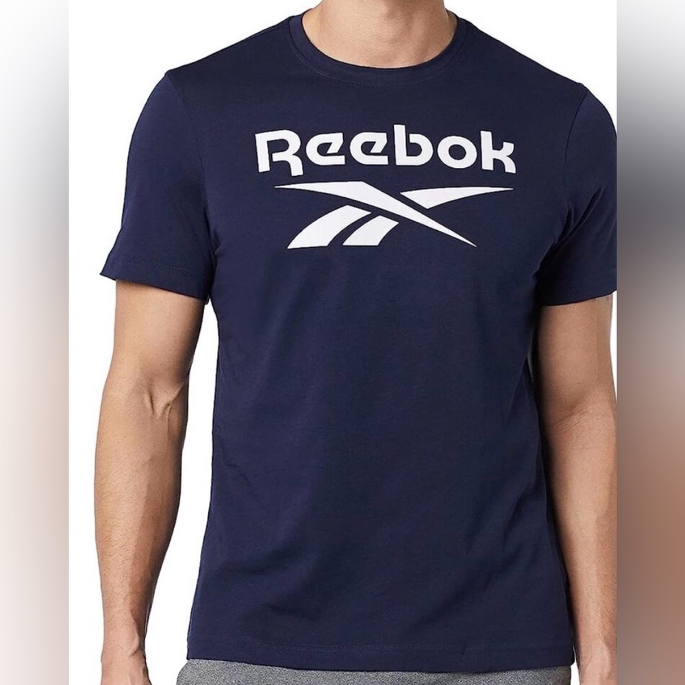 Reebok Men's Dark Blue Graphic Tee casual Athletic Gym Running Sz Medium